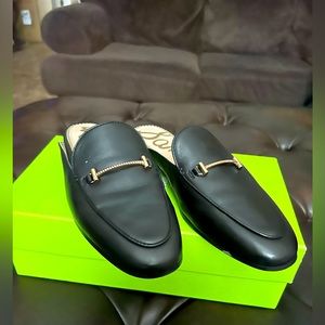 Black leather mules 7.5 used .. wore once in great condition.